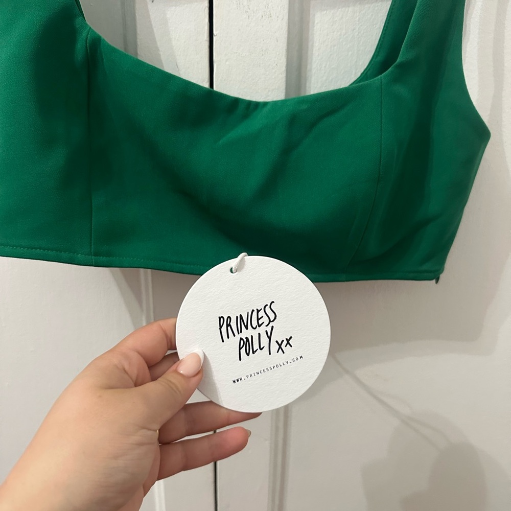 Princess Polly || Green Tank Top Crop Top